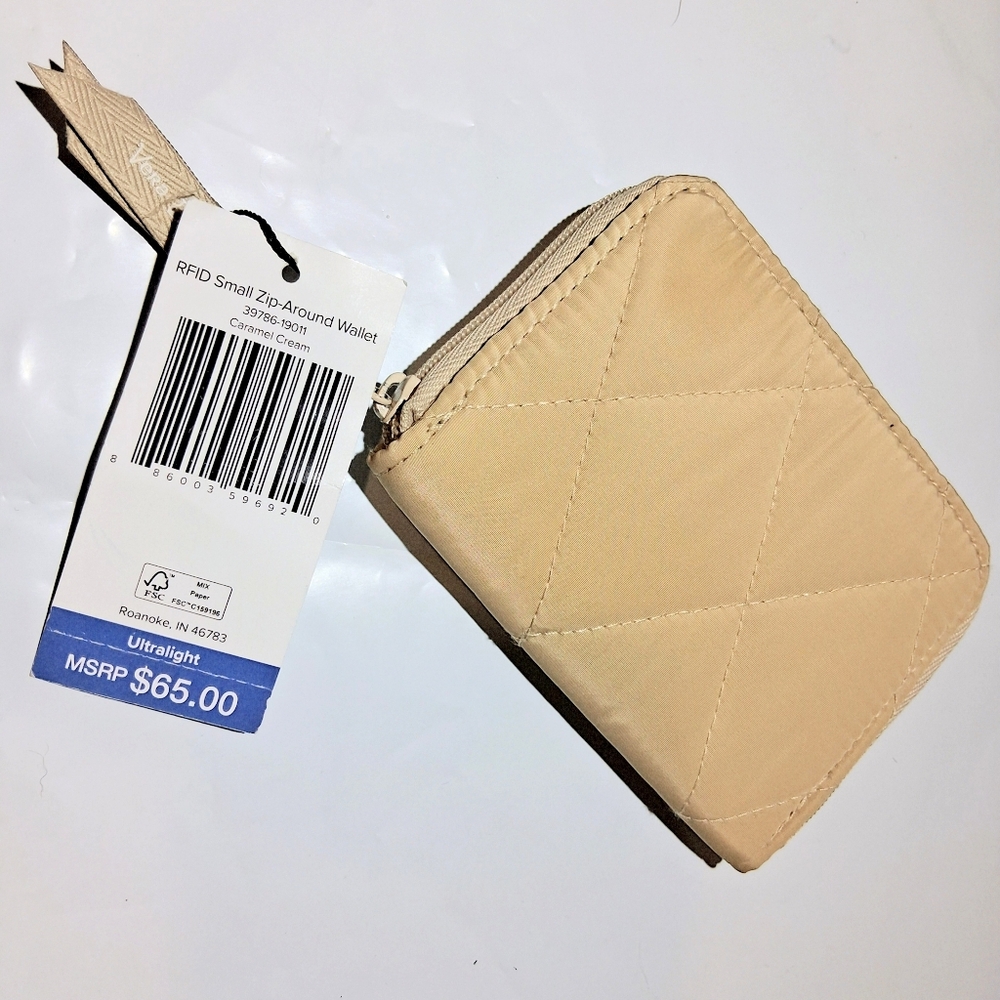 VERA BRADLEY Women's Wallet Camel Cream ULTRAIGHT Quilted  BRAND-NEW w/tags